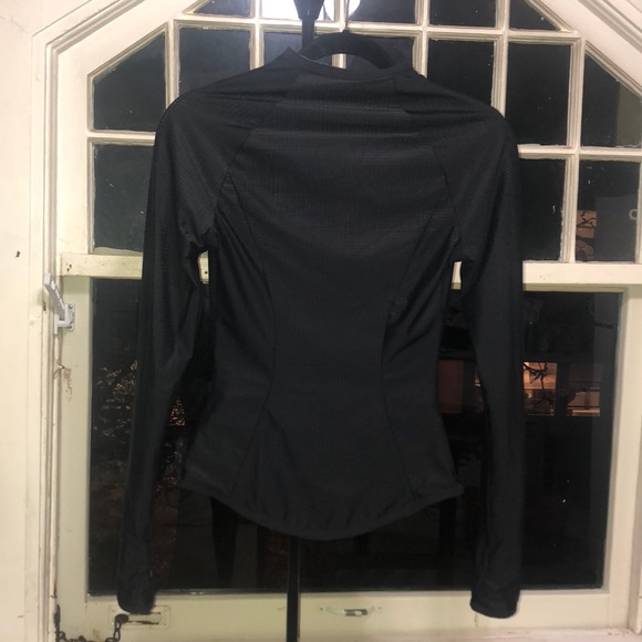 Lululemon jacket - Picture 6 of 6
